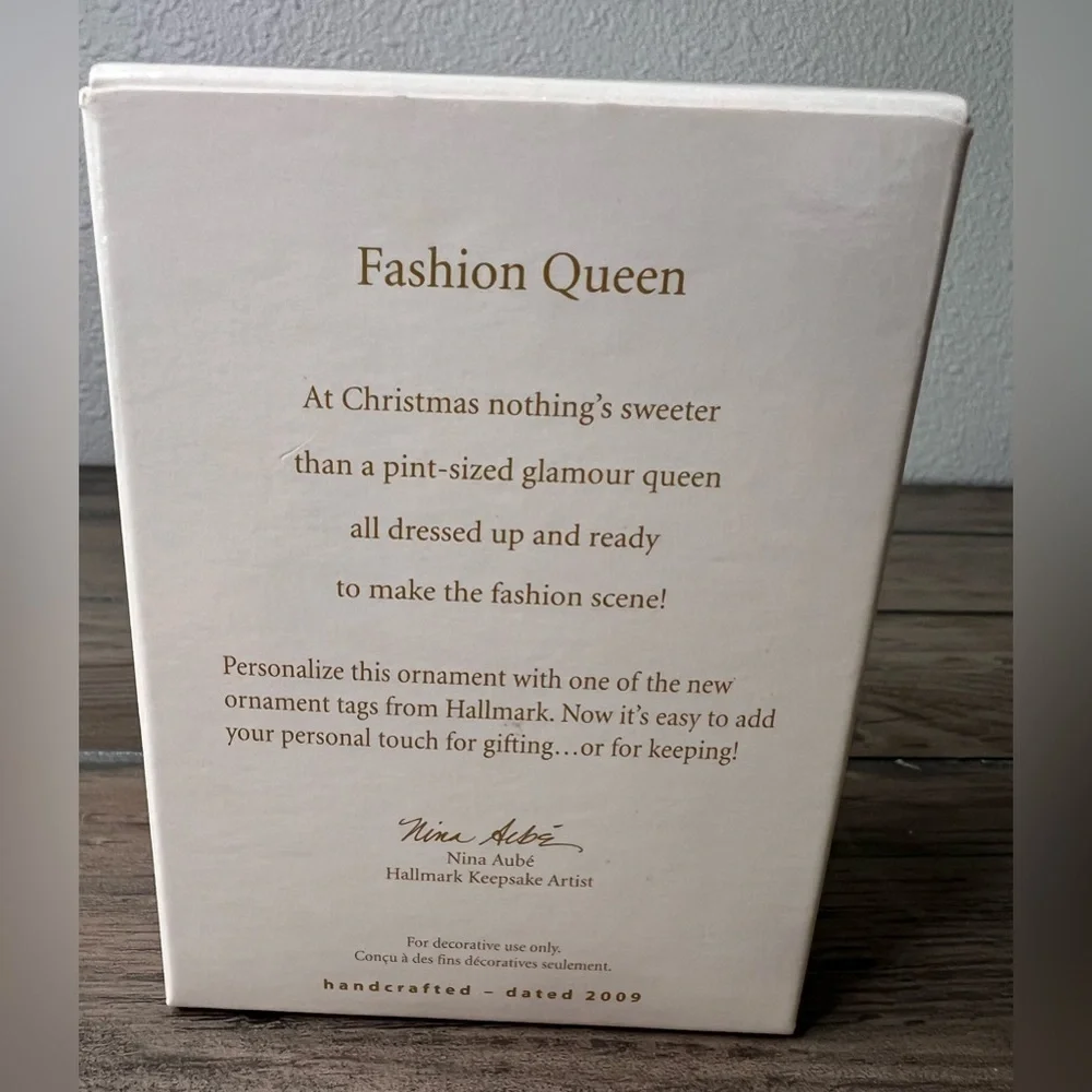 Hallmark Keepsake NEW 2009 A Reindeer “Fashion Queen” Christmas Ornament